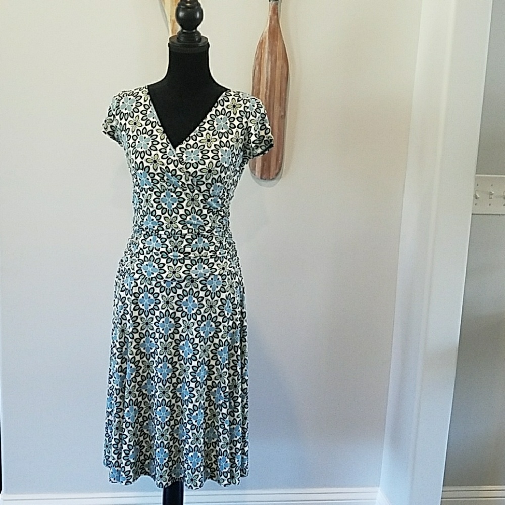 Maggie L Size 6 Print Dress